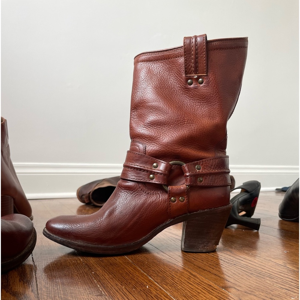 Frye Carmen Harness
